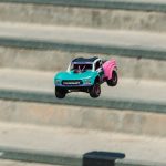 1/16 MOJAVE GROM 223S DSC 4X4 RTR Brushless Desert Truck, Teal (Battery & Charger Included) - Image 6