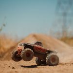 1/10 QUAKE 223S DSC 2WD RTR Brushless Monster Truck, Red - Image 4