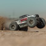 1/10 GRANITE 223S DSC 4X4 RTR Brushless Monster Truck, Blue - Image 24