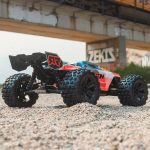 1/8 KRATON 6S 4X4 RTR Brushless Speed Truck, Blue/Orange - Image 4