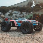 1/8 KRATON 6S 4X4 RTR Brushless Speed Truck, Blue/Orange - Image 6