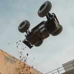 1/8 NOTORIOUS 6S 4X4 RTR Brushless Stunt Truck, Black - Image 9